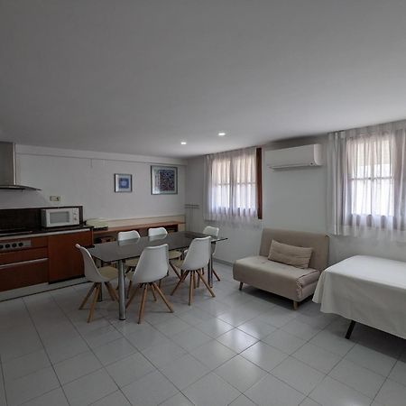טוסה דה מאר Hotel Capri מראה חיצוני תמונה