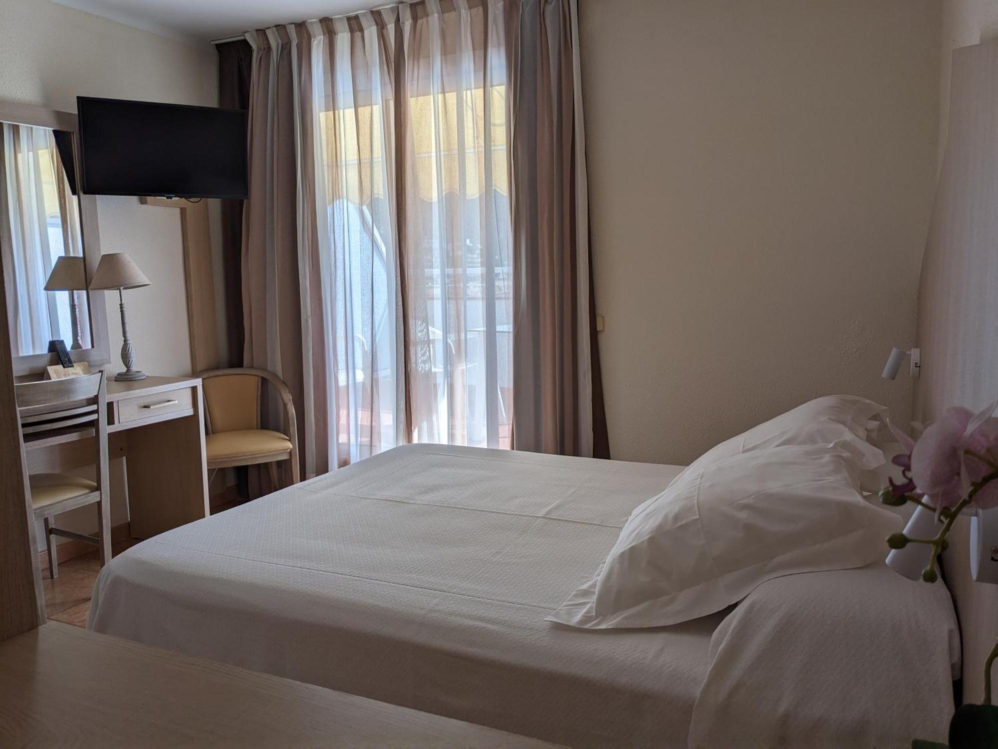 טוסה דה מאר Hotel Capri מראה חיצוני תמונה