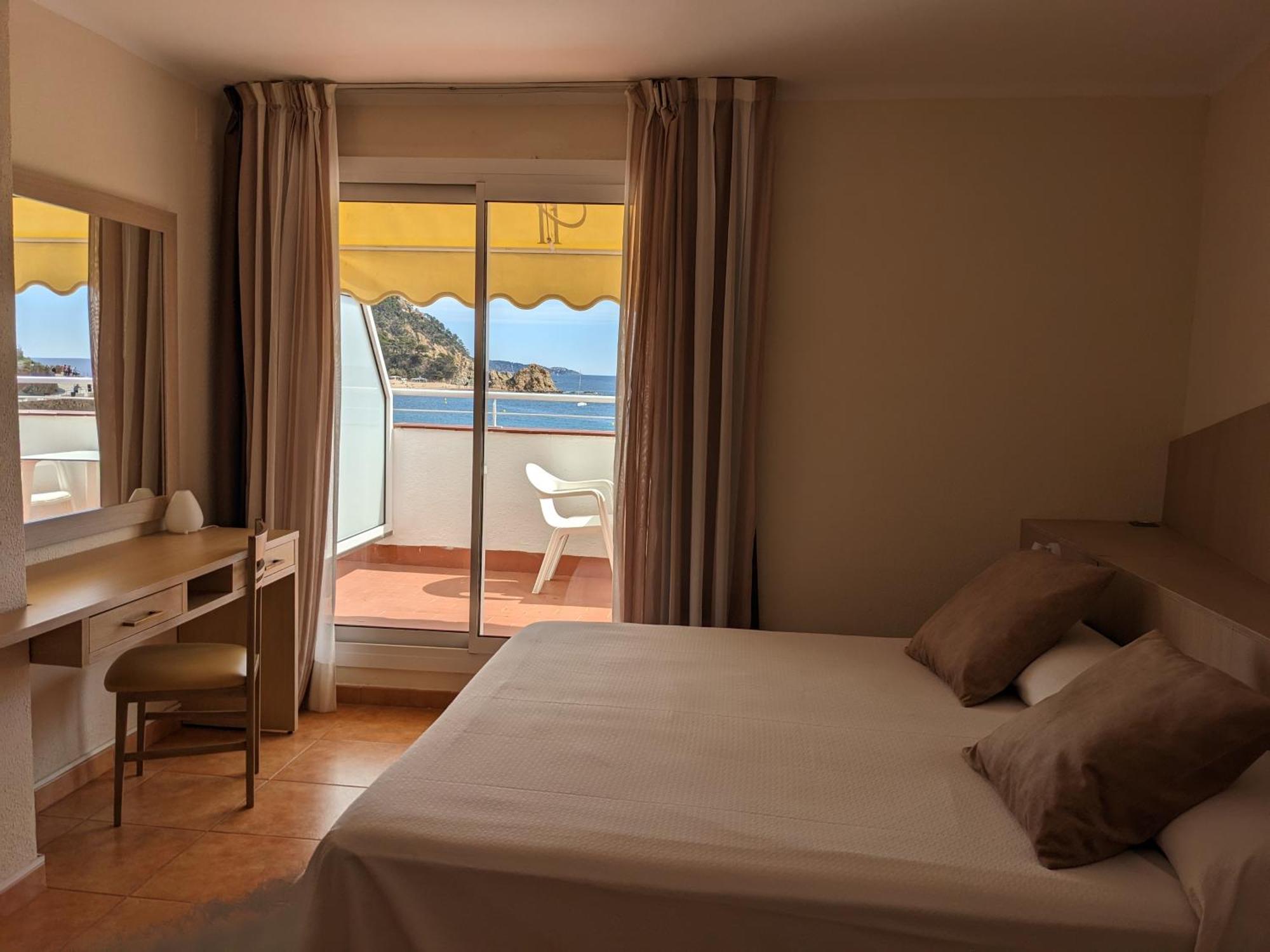 טוסה דה מאר Hotel Capri מראה חיצוני תמונה