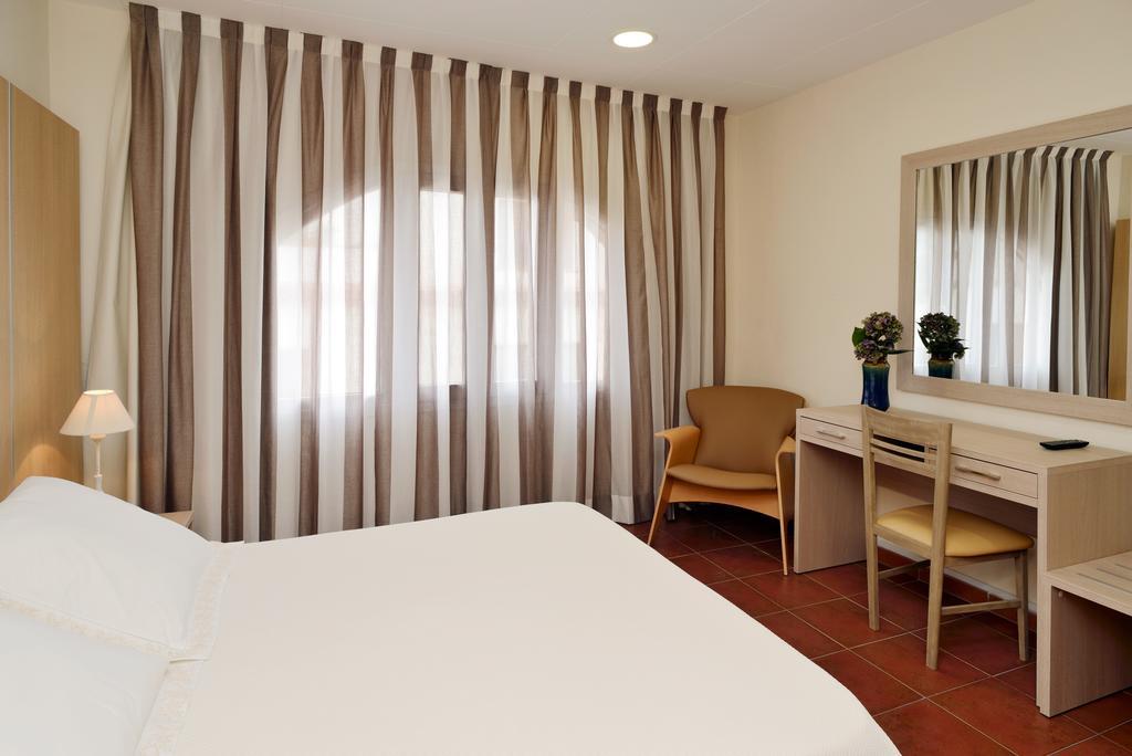 טוסה דה מאר Hotel Capri חדר תמונה