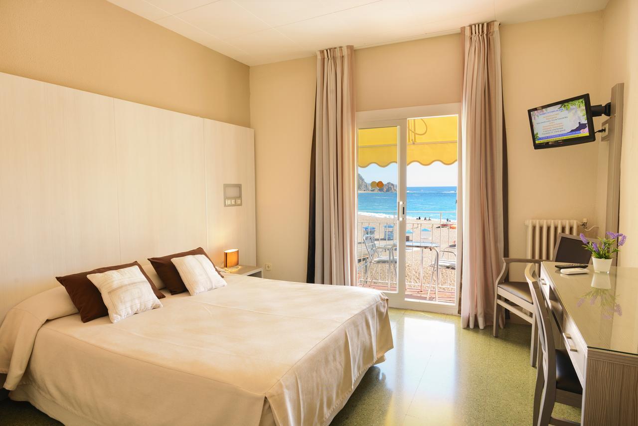 טוסה דה מאר Hotel Capri מראה חיצוני תמונה